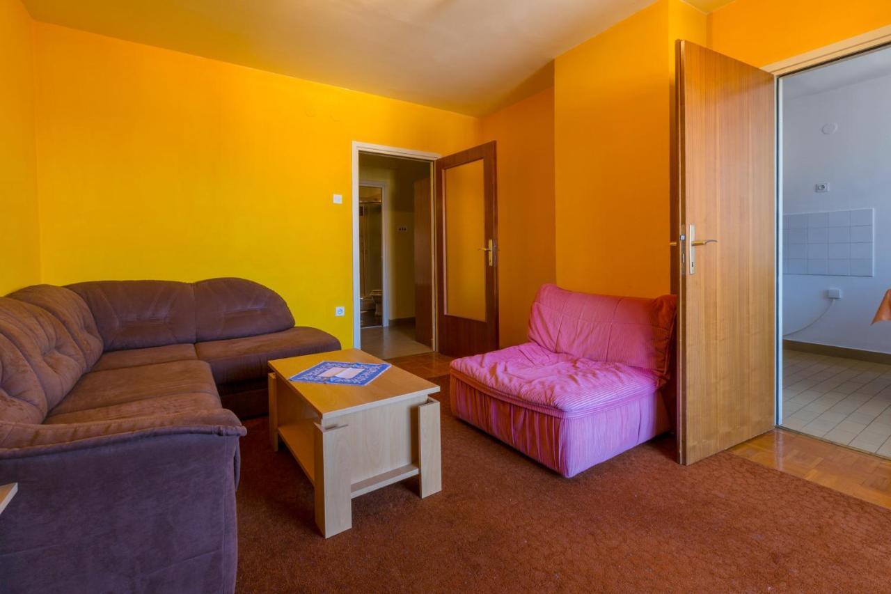 Apolic Appartement Crikvenica Buitenkant foto